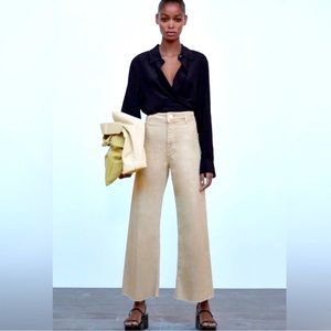 Never worn, Zara Marine Wide Leg Straight Jeans Tan Size 6